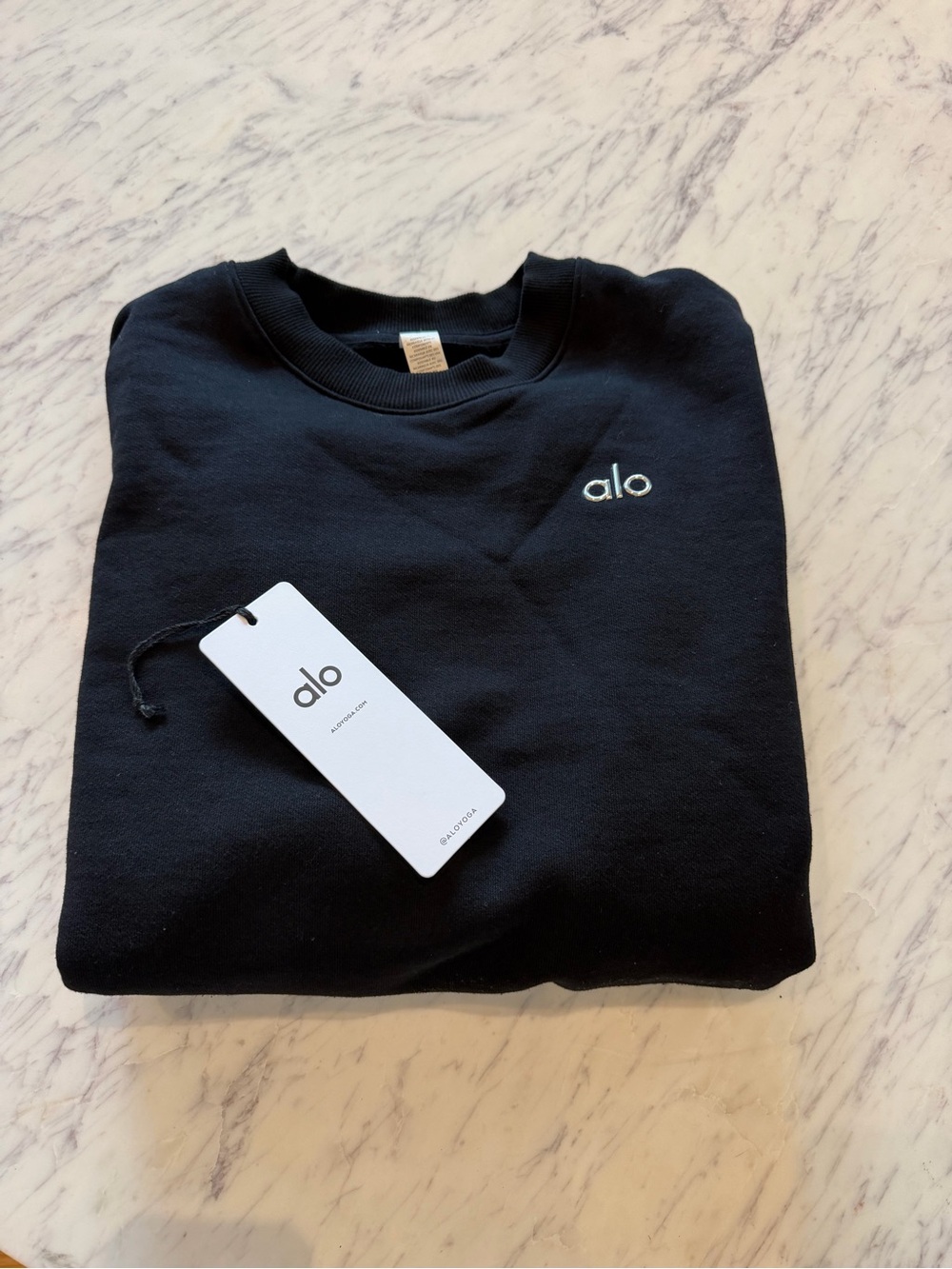 ALO Yoga Black Accolade Crew Neck Sweatshirt Pullover Medium - Picture 5 of 9